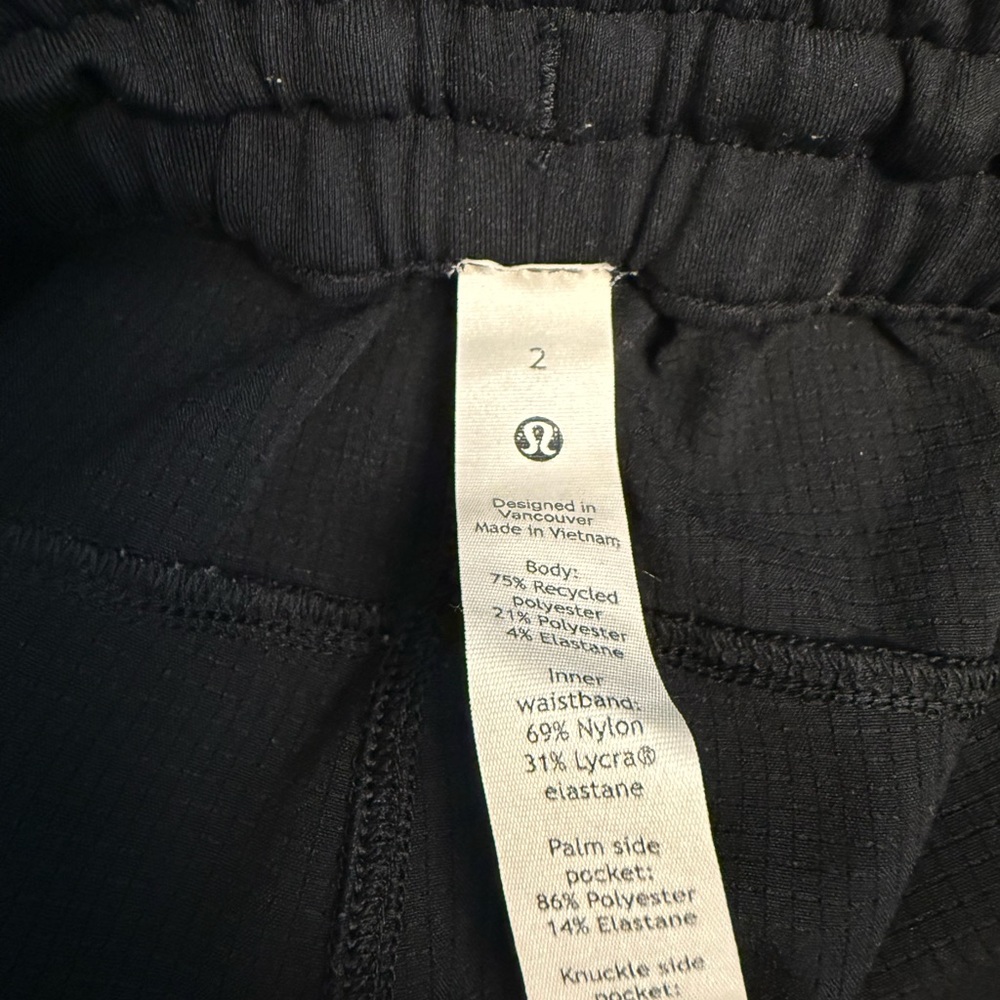 lululemon athletica Black Mid Waist Women's Shorts - Picture 5 of 5